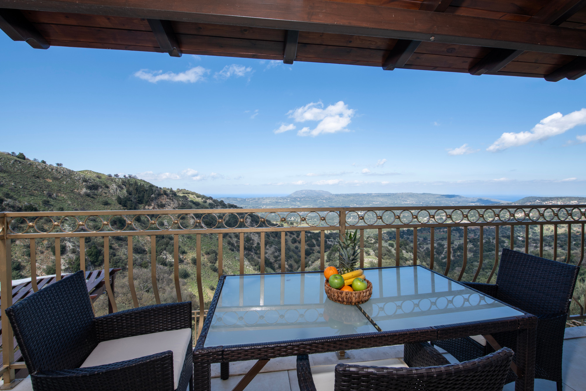 Geroulios Kastro Villa Complex 